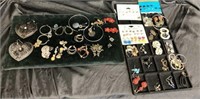 EARRINGS !!! BIG AND SMALL / JEWELRY LOT
