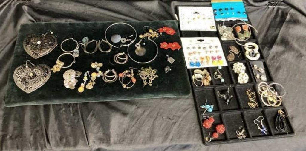 EARRINGS !!! BIG AND SMALL / JEWELRY LOT