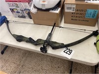 CHALLENGER 47" 30 DRAW 60 LB. COMPOUND BOW