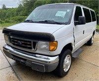 2006 Ford E-350 (NH)