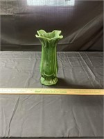USA pottery vase, 11” tall