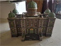 DEPARTMENT 56 "THE CAPITAL" LIGHTED HOUSE