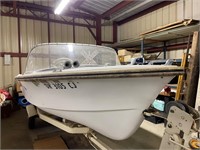 Hydrodyne 17 foot boat with trailer