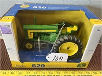 JD 620 National FFA Tractor