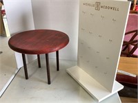 small round display table + spin jewelry display