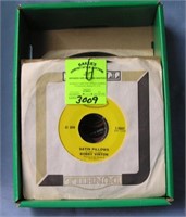 Mixed group of vintage 45 RPM records