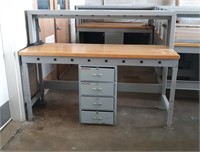 Work Bench w/ Vise & Power Strips