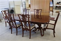 Elegant Cherry Type Formal Dining Table & 6 Chairs