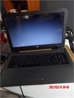 HP LAPTOP NO CHARGER/ NO BATTERY AS IS