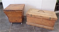 VINTAGE WOODEN BOX ON CASTERS W/LIFT UP LID.....