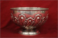 898 grams Sterling Silver Footed Bowl 10" Wide 7"T