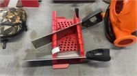 Precision saw cutting, two saws