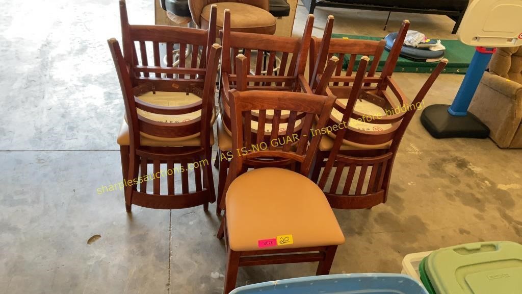 7ct. Padded Chairs