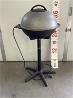 George Foreman Plug in grill - untested. Lid is