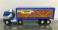 ERTL International Wrangler cattle truck