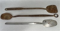 3 wrought iron spatulas ca. 19th-20th century;