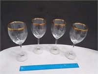 Gold Rim Wine Glass 4