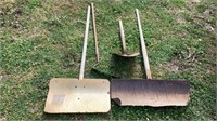 Shovels, cockle, round shovel