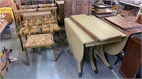 Drop Leaf Table, 5 Chairs & Three 12' Leaves