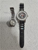 Lot of 2 watches