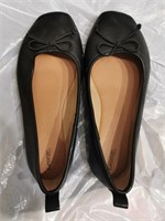 Used (Size 12 ) girls black Ballet Flats
