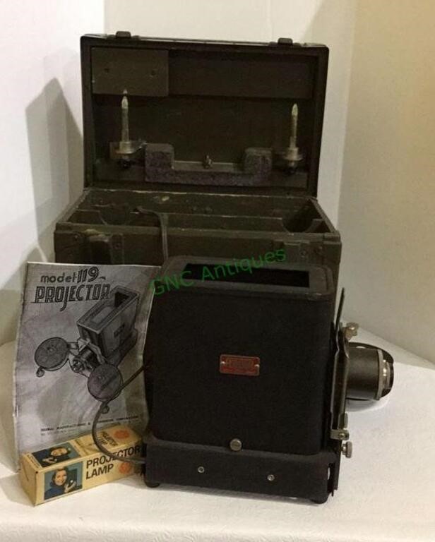 Antique Federal projector model 119 with