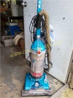 Hoover Wind Tunnel Max Vacuum Cleaner & Extras