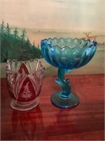 7";Blue glass server & 5” red flash glass