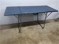 Metal 5ft Folding Table