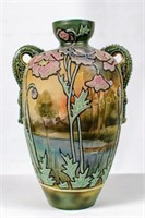 Fantastic hand painted Moriage vase