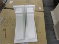 TWO WHITE PLASTIC SUPPORT BRACKETS