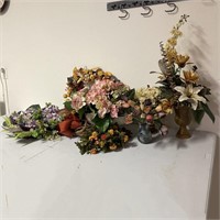 Lot of Faux Flower Arrangements in Vases w/