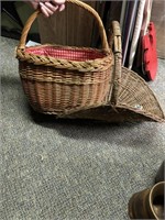2 large baskets, 20x24" plaid lined, and