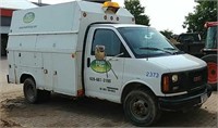 2000 GMC G Series Van Service Truck