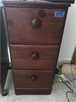 3 Drawer stand