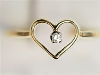 10kt Yellow Gold Diamond Heart-shaped Ring