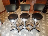 Black & chrome retro bar stools