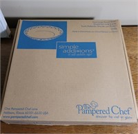 Pampered Chef Dots large round bowl. 13½". In