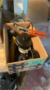 Oil filter, tool, funnel, caps