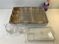 7 Glassware Trays & 7 Cups