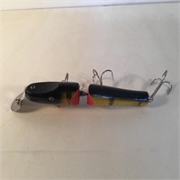 JOINTED VINTAGE FISHING LURE