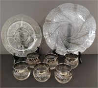 2x glass appetizer platters and 6x rounded glasses