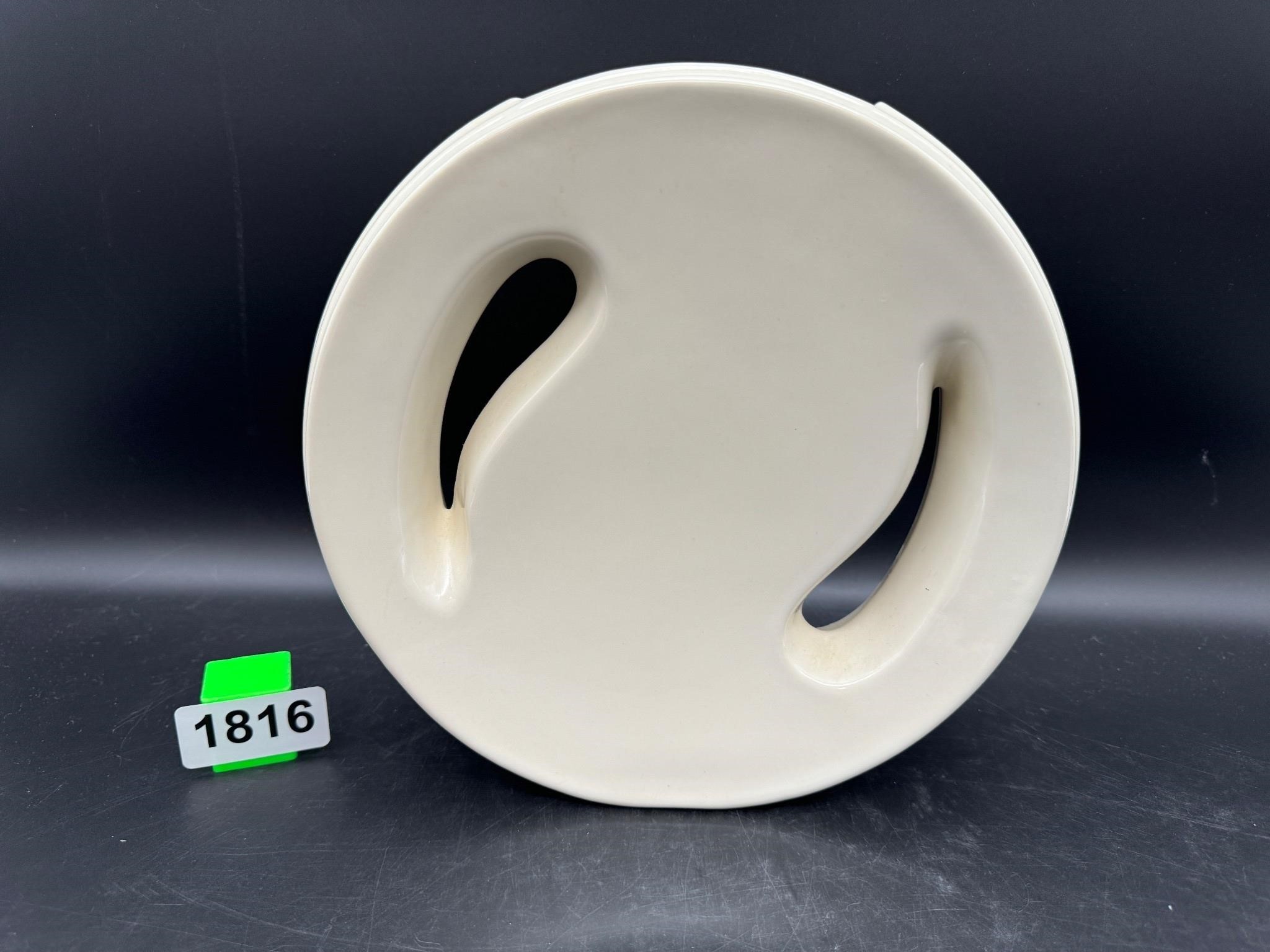 Unique MCM Hagar ceramic ying/yang vase