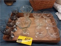 Box of assorted glassware, 6 sherbets, 2 ice