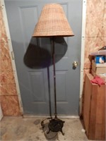 5' FLOOR LAMP