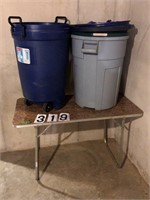 Trash cans (1 has wheels) & folding Aluminum