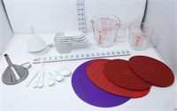 Pyrex Measuring Pitchers, Silicone Trivets &