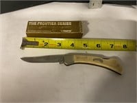 The frontier series pocket knife
