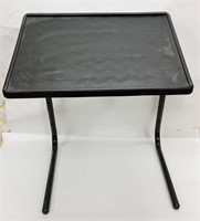 FOLDING ART TABLE