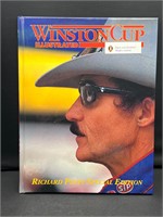 Winston Cup Illustrated 1992 Richard Petty